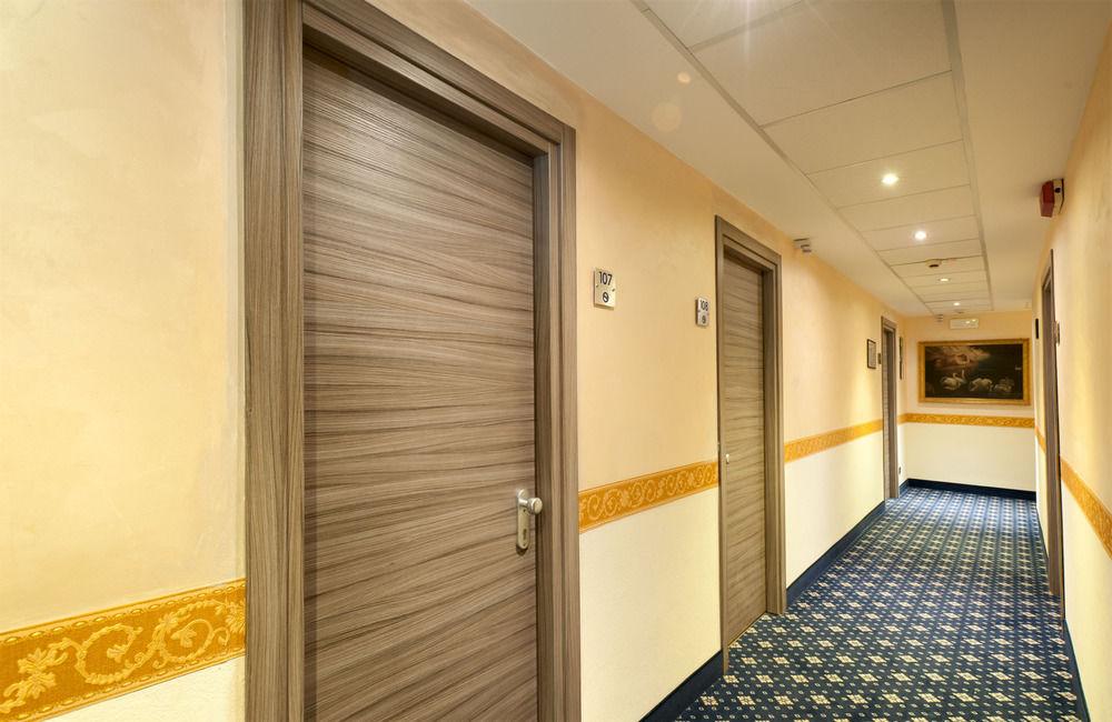 Heart Hotel Milano Ngoại thất bức ảnh